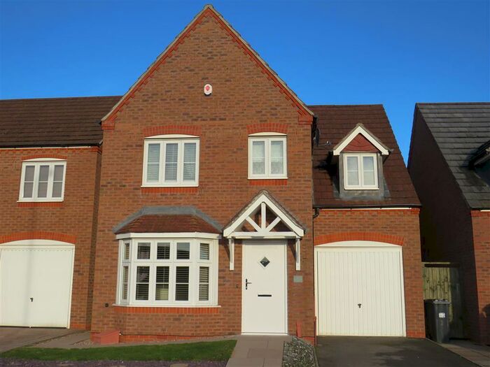 4 Bedroom House To Rent In Goggbridge Lane, Warwick, CV34