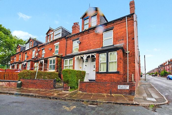 4 Bedroom Terraced House For Sale In Belvedere Terrace, Leeds, West Yorkshire, LS11