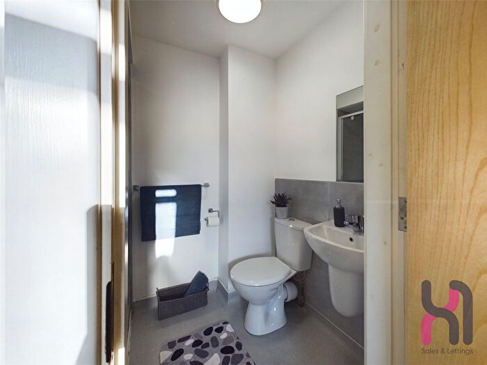1 Bedroom Flat To Rent In Devon Street, -, -, -, L3