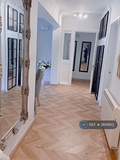 3 Bedroom Flat To Rent In Monkton Court, Bournemouth, BH4