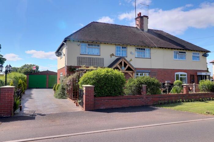 4 Bedroom Semi-Detached House For Sale In Mill Green, Hinstock, Market Drayton, TF9