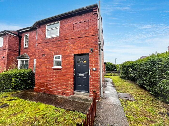 3 Bedroom Semi-Detached House For Sale In Stockwell Drive, Knaresborough, HG5