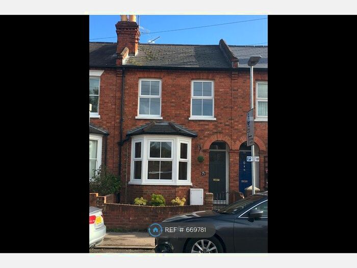 2 Bedroom Terraced House To Rent In Hemdean Road, Caversham, Reading, RG4