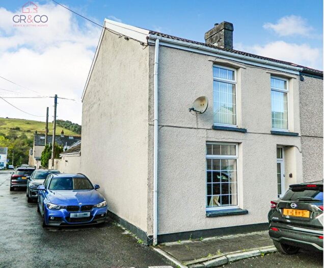 3 Bedroom End Of Terrace House For Sale In James Street, Tredegar, NP22