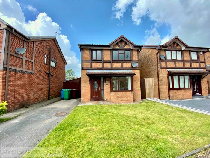 3 Bedroom Detached House To Rent In Gildersdale Drive, Blackley, Manchester, M9