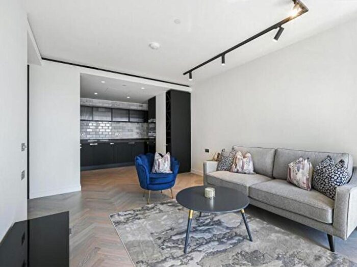 2 Bedroom Apartment To Rent In Sun Street, London, EC2Y