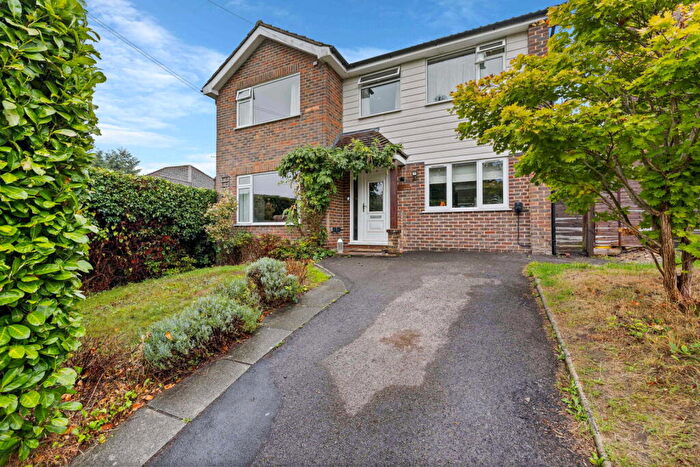 4 Bedroom Detached House For Sale In West Street, Dormansland, RH7