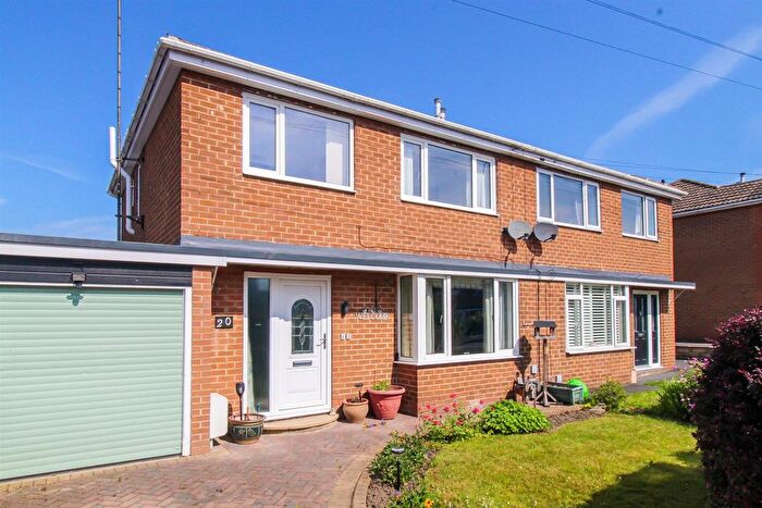3 Bedroom Semi Detached House For Sale In Keren Grove, Wrenthorpe, Wakefield, WF2