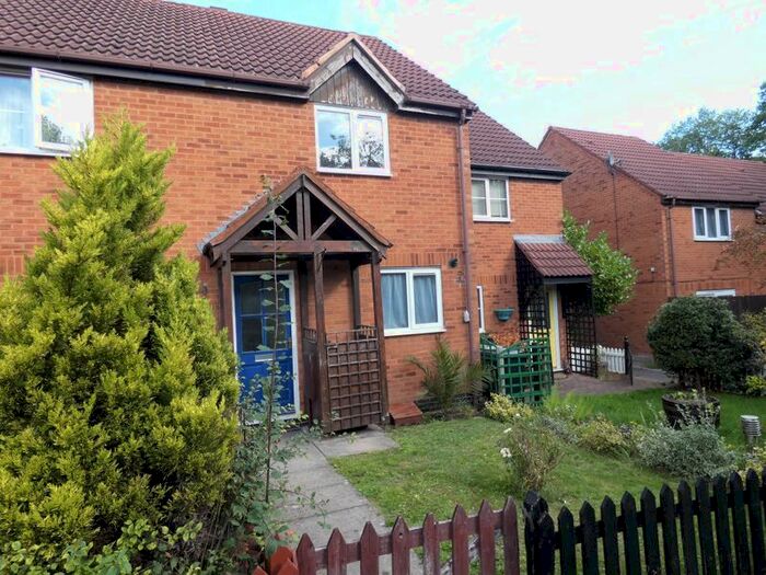 2 Bedroom Terraced House To Rent In Temple Close, Redditch, B98