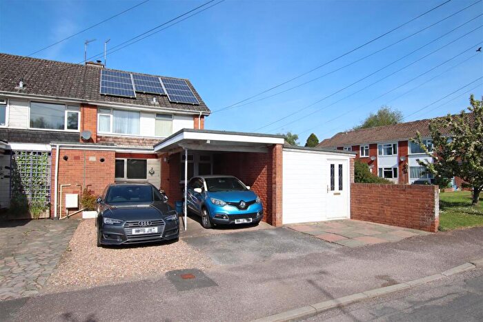 3 Bedroom End Of Terrace House For Sale In Manor Park, Clyst St. Mary, Exeter, EX5