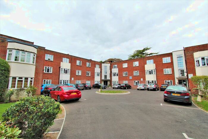 4 Bedroom Flat To Rent In Coley Avenue, Reading, RG1