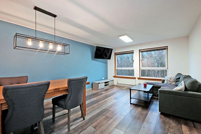 2 Bedroom Flat For Sale In Grampian Gardens, Dyce, Aberdeen, AB21