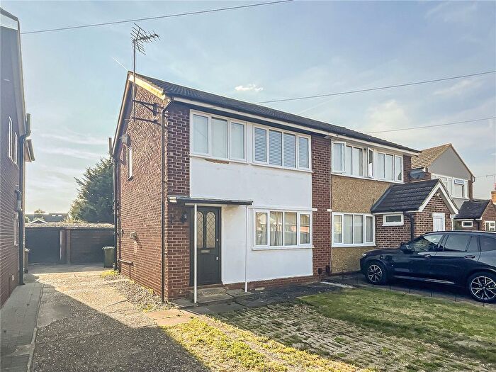 3 Bedroom Semi-Detached House To Rent In Avon Road, Sunbury On Thames, Middlesex, TW16