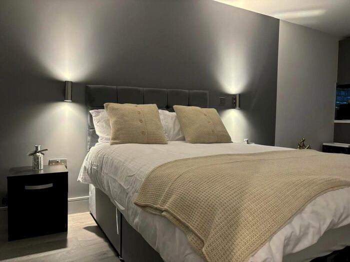 1 Bedroom Flat To Rent In Alexander House, Bolton Road, BD1