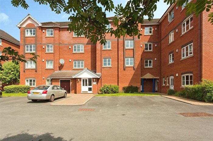 2 Bedroom Flat For Sale In Britannia Drive, Ashton-On-Ribble, Preston, Lancashire, PR2