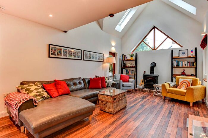 4 Bedroom Detached House To Rent In Beech House, Pulborough, RH20