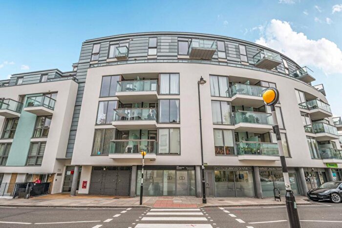 1 Bedroom Flat For Sale In Prebend Street, , Islington, London, N1