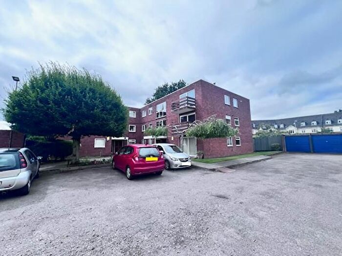 2 Bedroom Flat For Sale In Bromford Walk, Great Barr, Birmingham, B43