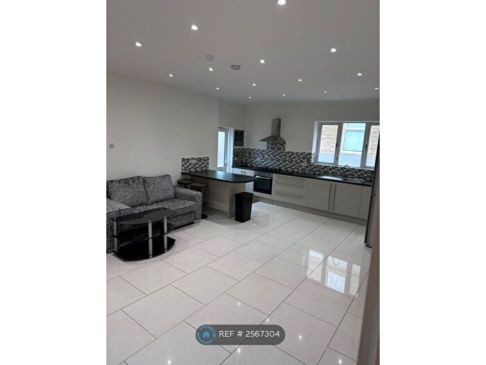 1 Bedroom Flat To Rent In Parkview Road, Sheffield, S6