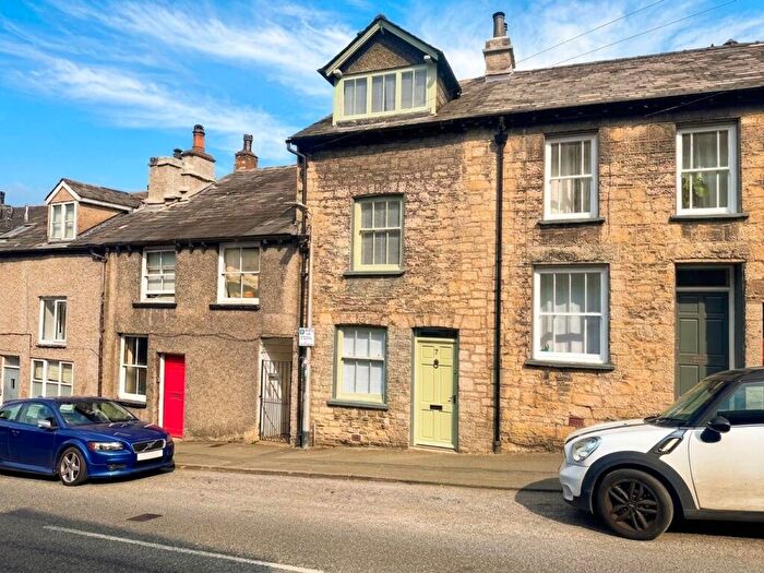 2 Bedroom Terraced House For Sale In Beast Banks, Kendal, LA9