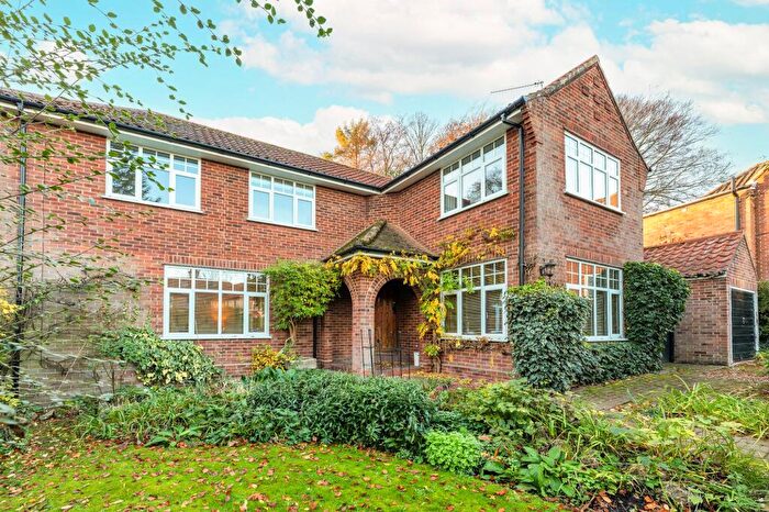 4 Bedroom Detached House For Sale In Recreation Road, Norwich, NR2