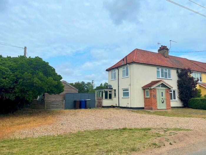 3 Bedroom Semi-Detached House For Sale In Fen Road, Pakenham, IP31