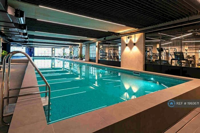 2 Bedroom Flat To Rent In London City Island, London, E14