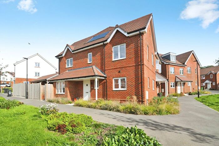 3 Bedroom Semi-Detached House To Rent In Potter Street, St. Leonards-On-Sea, East Sussex, TN37