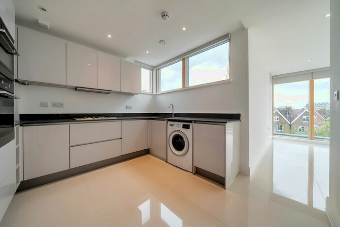 1 Bedroom Flat To Rent In Cranbrook Road, Wimbledon, London, SW19