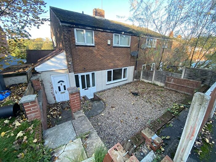 3 Bedroom Semi-Detached House For Sale In Maran Avenue, Darfield, Barnsley, South Yorkshire, S73