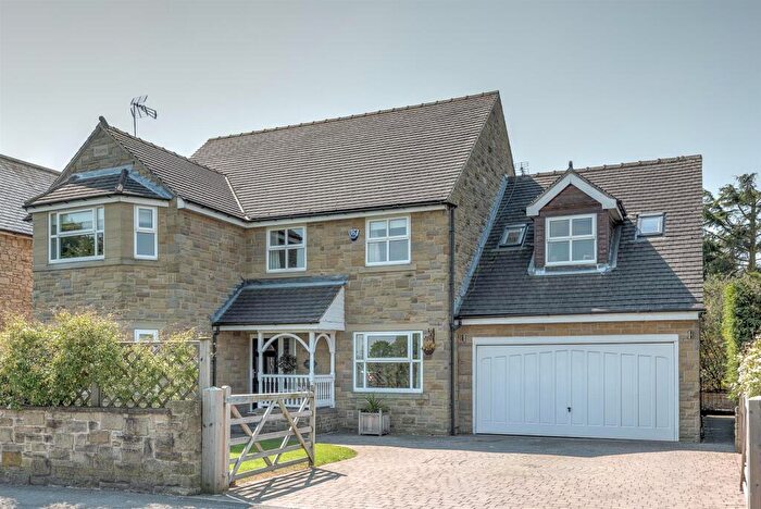 5 Bedroom Detached House For Sale In Poole Lane, Burton Salmon, Leeds, LS25
