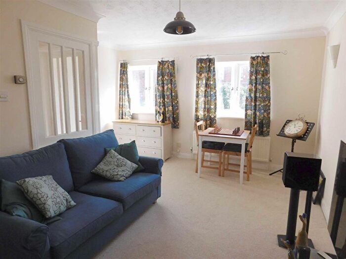 1 Bedroom Flat For Sale In Bedern Bank, Ripon, North Yorkshire, HG4