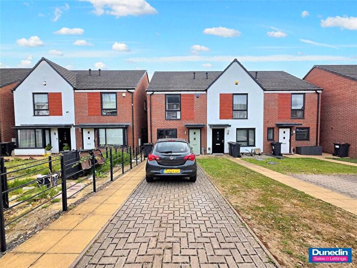 2 Bedroom Semi-Detached House To Rent In Topland Grove, Northfield, Birmingham, B31