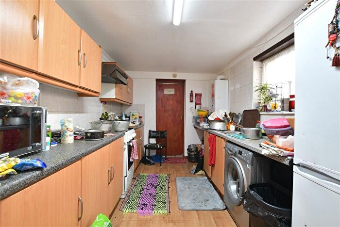 3 Bedroom Semi-detached House For Sale In Ley Street, Ilford, Essex, IG1