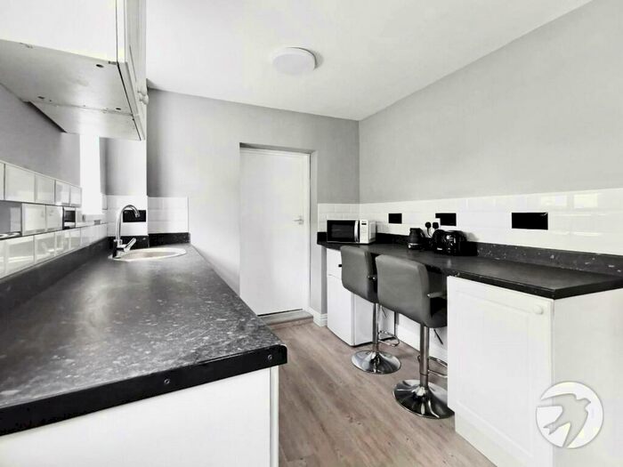 1 Bedroom House To Rent In Collindale Avenue, Erith, DA8