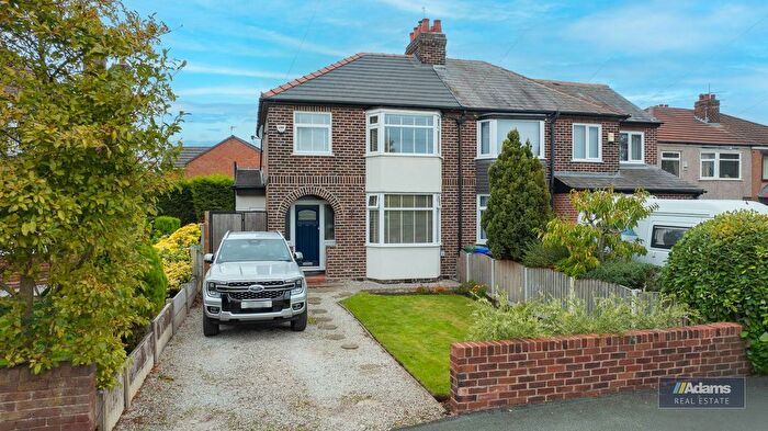 3 Bedroom Semi Detached House For Sale In Norlands Lane, Widnes, WA8