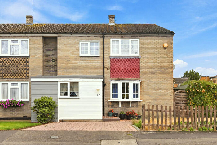 4 Bedroom End Of Terrace House For Sale In Helena Road, Rayleigh, SS6