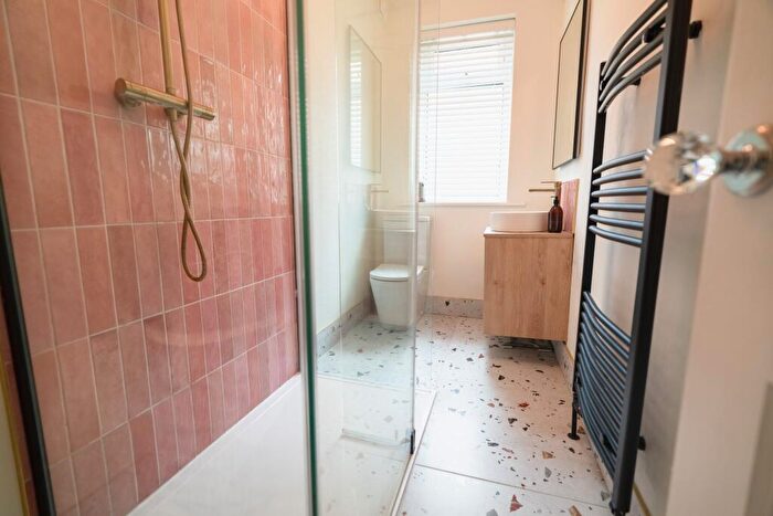 2 Bedroom Flat For Sale In Coldstream Gardens, Wallsend, Wallsend, NE28