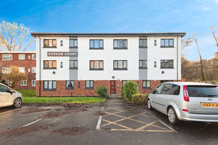 2 Bedroom Flat For Sale In Abdon Avenue, Birmingham, B29
