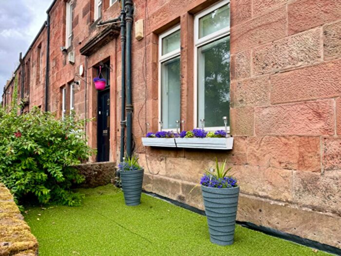 1 Bedroom Apartment To Rent In Croftbank Crescent, Bothwell, Glasgow, South Lanarkshire, G71