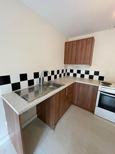 1 Bedroom Flat To Rent In Razia Apartments, Fulham Road, Sparkhill, Birmingham, B11