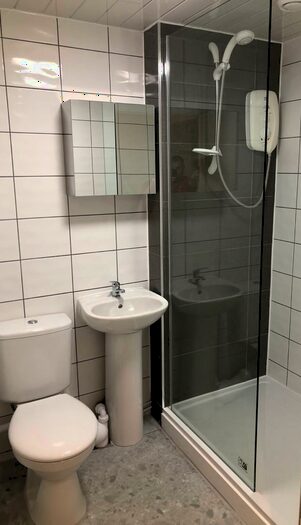 2 Bedroom Duplex To Rent In Northumberland Road, Old Trafford, M16