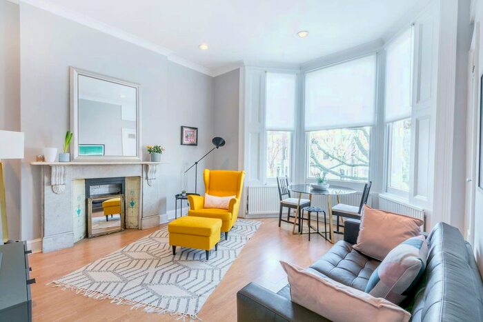 1 Bedroom Flat To Rent In Sutherland Avenue, Maida Vale, London, W9