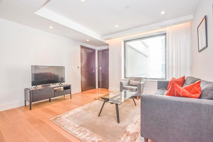 1 Bedroom Flat To Rent In The Corniche, Albert Embankment, London, SE1