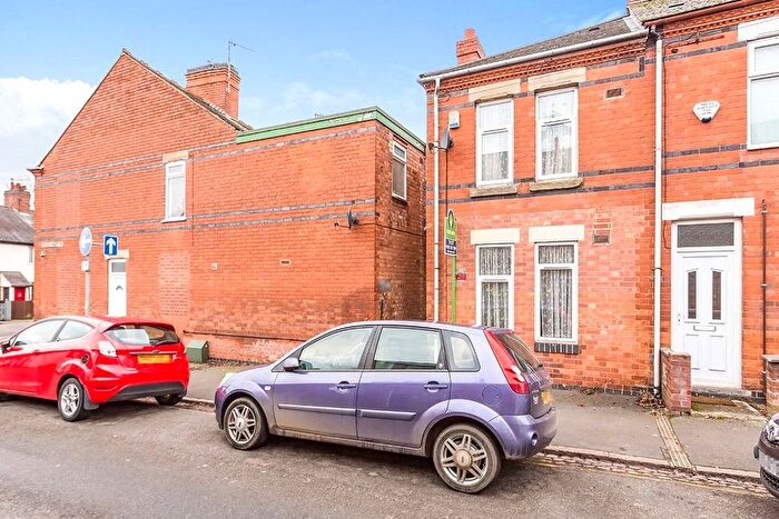 2 Bedroom End Of Terrace House To Rent In Thornycroft Road, Hinckley, Leicestershire, LE10