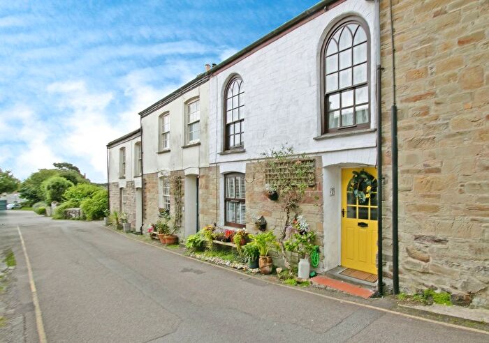 2 Bedroom Terraced House For Sale In Pengarth Road, St. Agnes, Cornwall, TR5