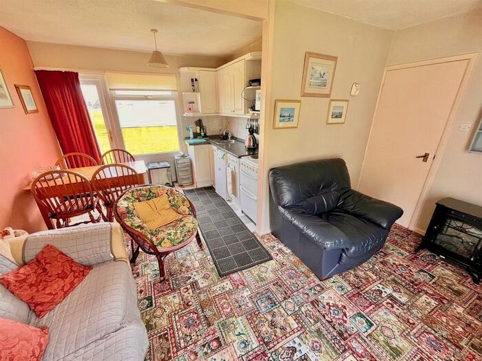 2 Bedroom Chalet For Sale In Edward Road, Winterton-On-Sea, NR29