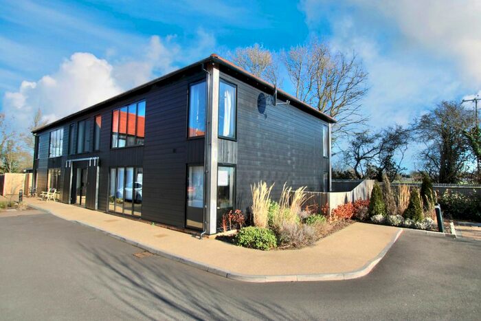 1 Bedroom Flat For Sale In Elmsted Barn, Kilndown Place, Stelling Minnis, Canterbury, CT4