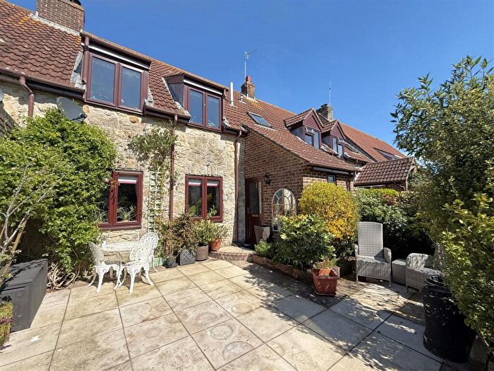 3 Bedroom Terraced House For Sale In Friar Waddon Road, Upwey, DT3