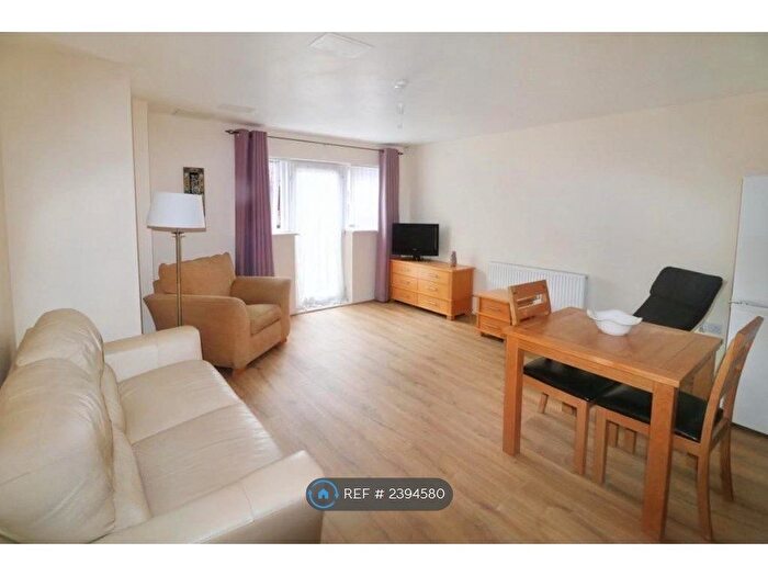 1 Bedroom Flat To Rent In Sovereign Point, Sheffield, S6